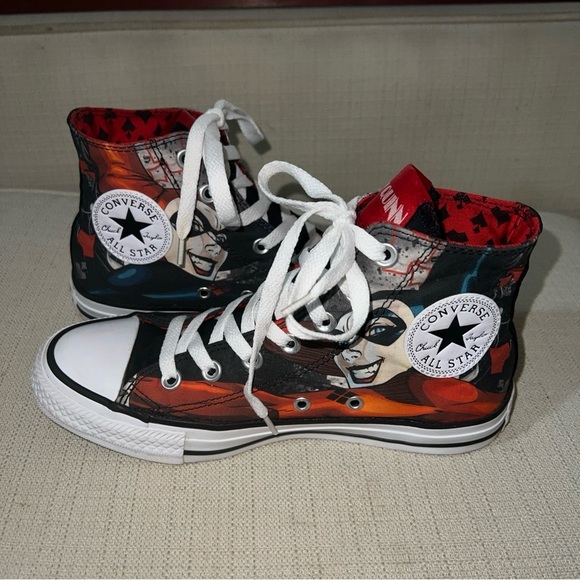 Converse Chuck Taylor Harley Quinn High Tops Mens’s Size 5 Women’s Size 7 - Picture 7 of 11